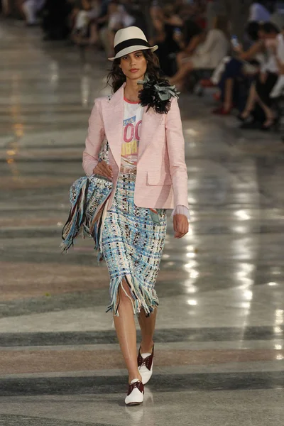 Look 43